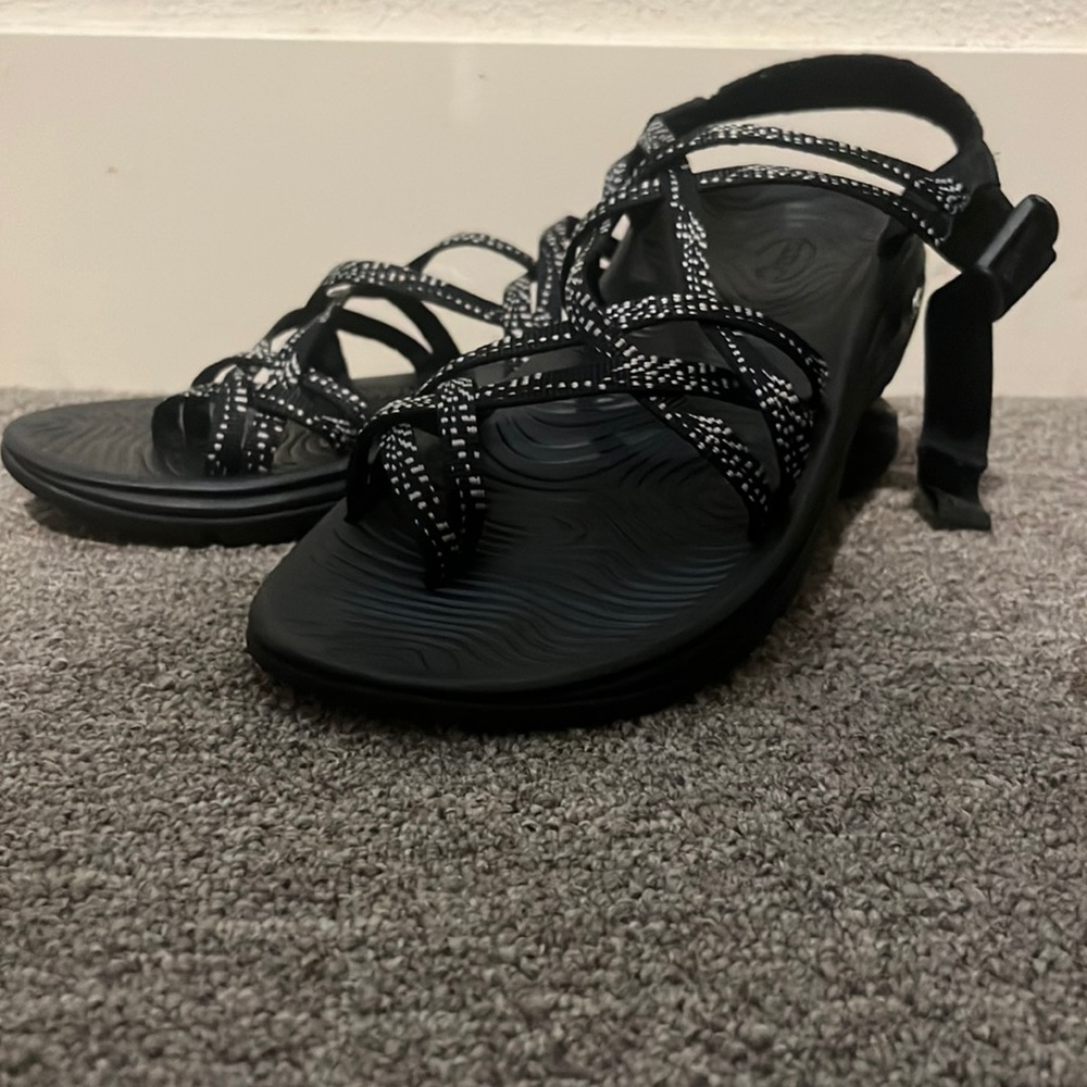 Women’s Chacos, size 10. Excellent condition.